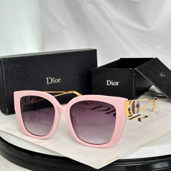 Picture of Dior Sunglasses _SKUfw79478867fw